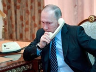 Bloomberg: окружение Лукашенко интересовалось у Кремля путями бегства в Россию  Подробне