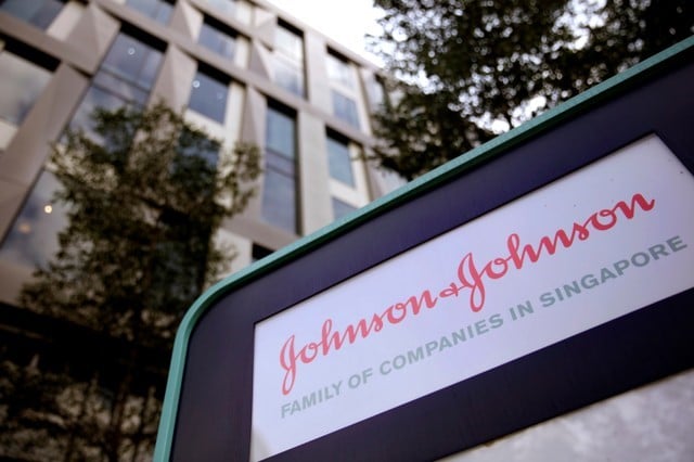 Johnson & Johnson заняла $7,5 млрд для покупки Momenta