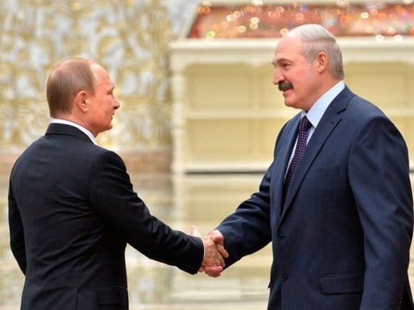 Поглощение Белоруссии: и хочется, и колется