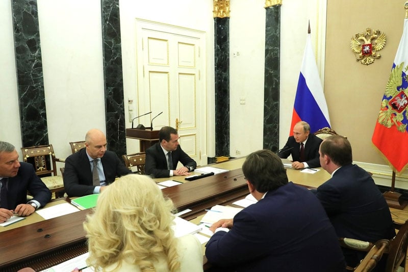 Путин заявил о важности доверительных отношений между странами в сфере военно-технического сотрудничества