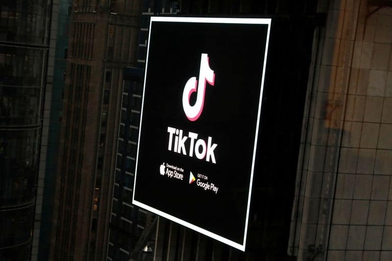 TikTok "шокирована" указом Трампа о запрете приложения