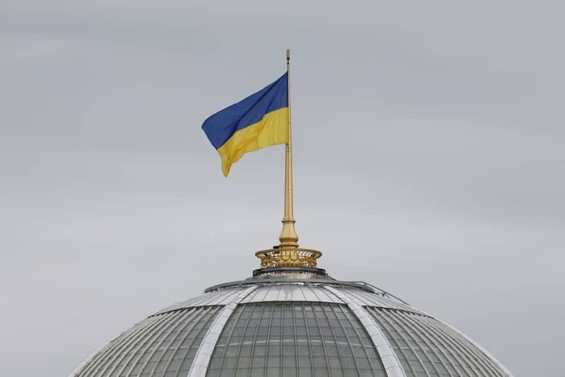 Украина повысила размер минимальной зарплаты на 5,9% перед местными выборами