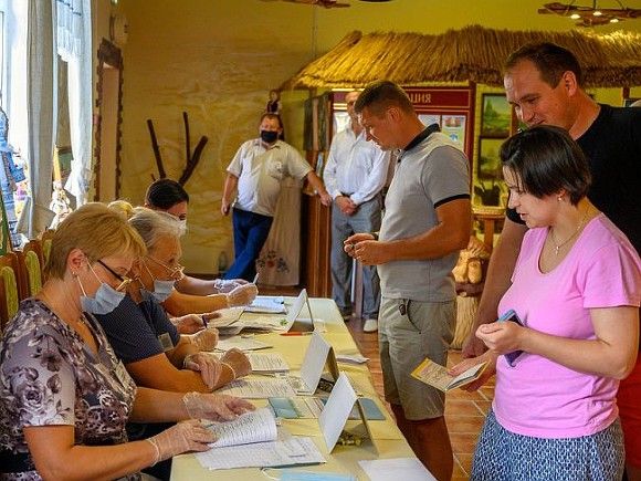 Власти Латвии и Литвы не считают выборы в Белоруссии свободными и демократичными