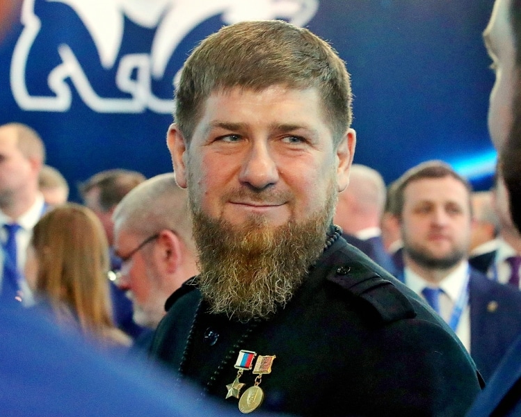 Кадыров заявил о готовности уйти с должности из-за позиции по Макрону