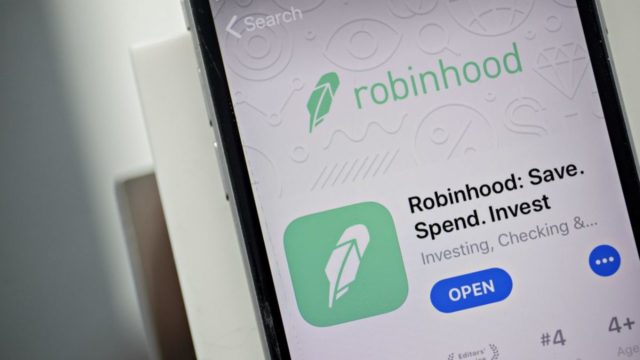 Bloomberg: В даркнет попали 10 000 паролей пользователей Robinhood 