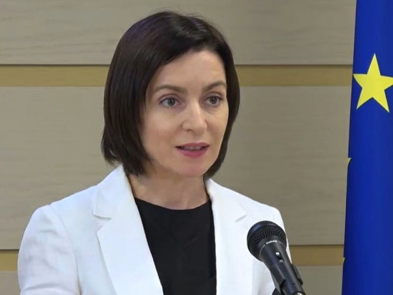 Экс-премьер Молдавии обошла Додона в первом туре выборов президента