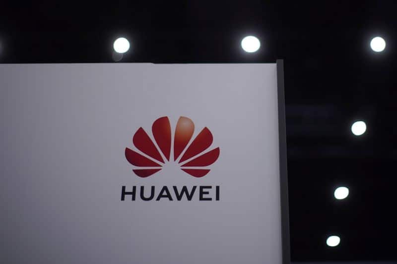 Huawei продаст бренд Honor консорциуму во главе с Digital China за $15 млрд -- источники