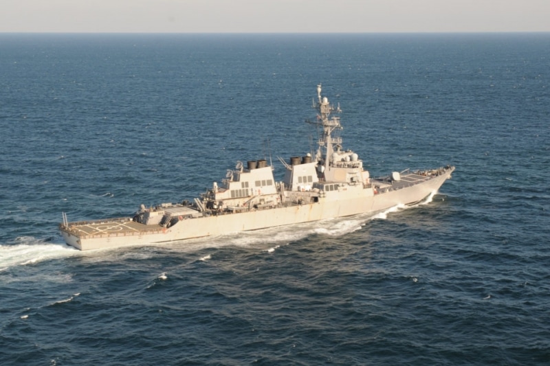 Корабль США направляется в Черное море