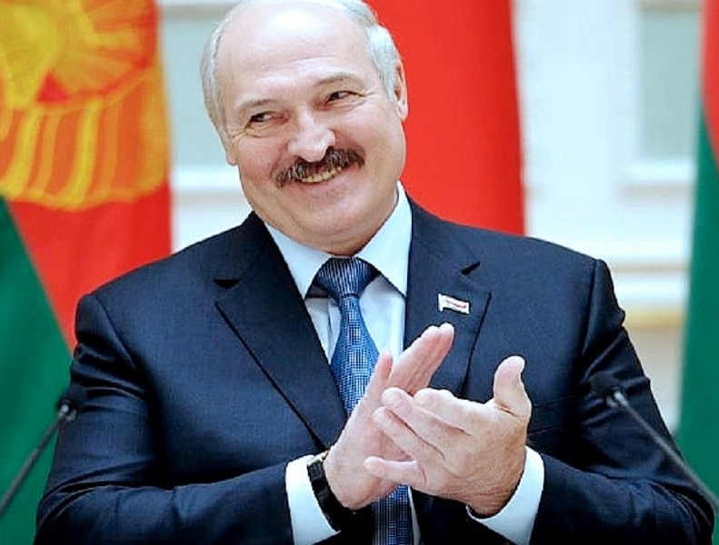 Лукашенко пообещал удивить белорусов правдой о погибшем протестующем