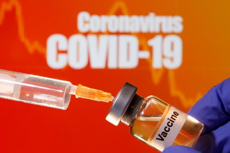 Moderna: вакцина на 100% эффективна при тяжелых случаях COVID-19