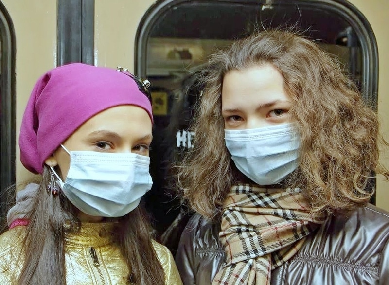 После убийства в Петербурге психолог объяснил, как просить незнакомых людей надеть маску