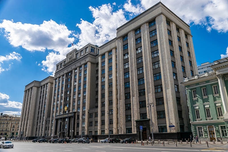 Правительство РФ внесло в Госдуму законопроект о едином госзаказчике в строительстве