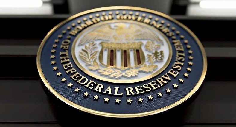 Протоколы FOMC: риски для экономики остаются высокими