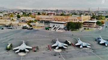 СМИ: самолет с неизвестным грузом отправили из России в Армению