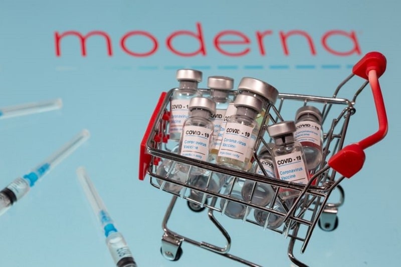Акции Moderna рухнули на 10% из-за аллергии у пациента