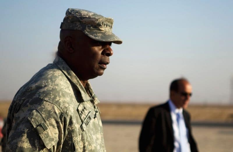 Байден предложил пост главы Пентагона отставному чернокожему генералу Остину -- источники