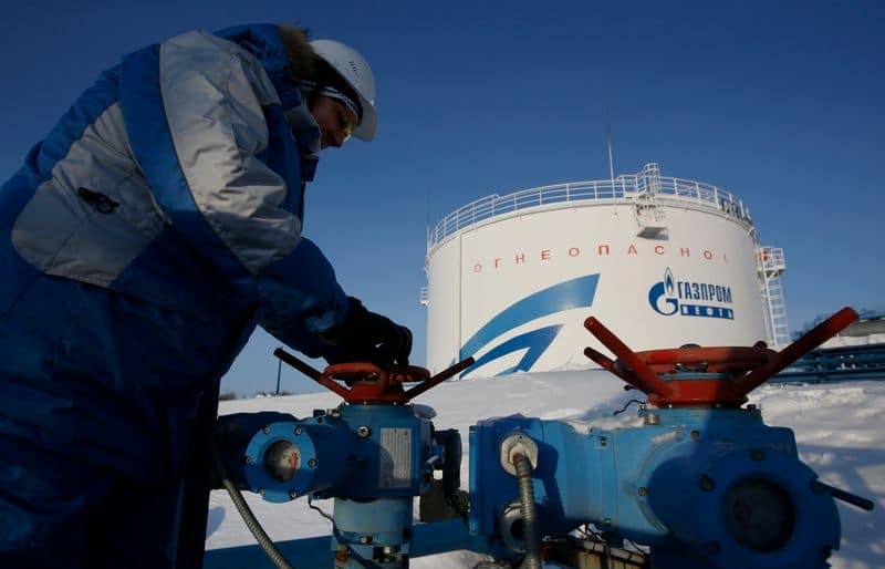 Газпромнефть добудет в 20г 95,7 млн т углеводорододов, сохранит инвестиции в 21/20гг