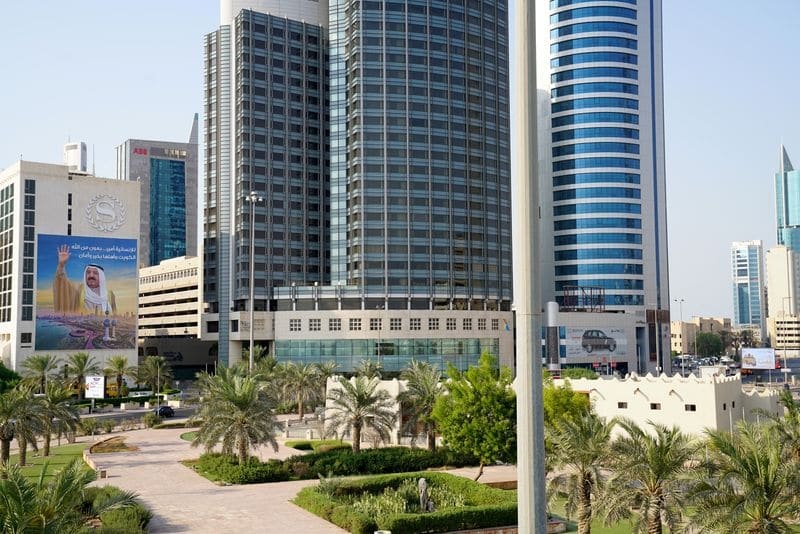 Кувейт назвал министров нефти и финансов в составе нового кабинета
