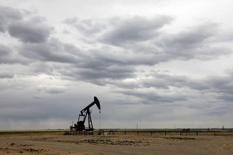 Нефть дорожает после подписания Трампом законопроекта о стимулах