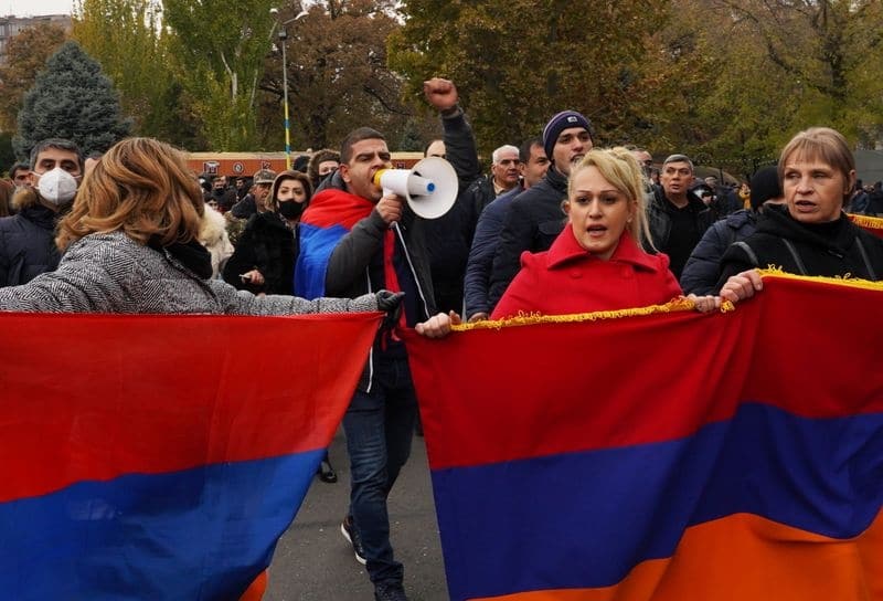 Оппозиция призвала к общенациональной забастовке в Армении с 22 декабря, требует отставки Пашиняна