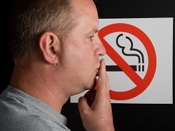 Перечислены новые запреты и ограничения для курильщиков.