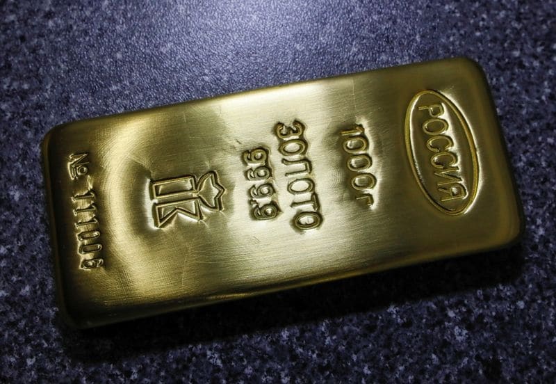 РФ сократила выпуск золота на 0,5% в янв-сен 20/19г, серебра - на 1,6%