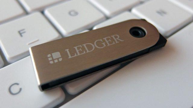 У пользователя Ledger украли активы на сумму $2 000 