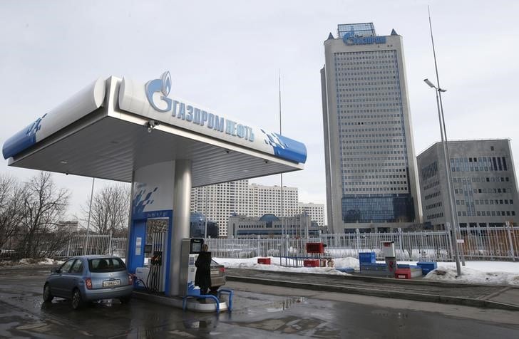 В этом году "Газпром" добудет более 452 млрд куб. м газа, экспорт составит около 179 млрд куб. м - Миллер
