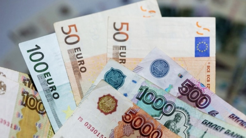 До 94 рублей – прогноз кура евро к рублю на февраль 2021 года