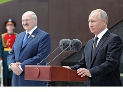 Лукашенко назвал Путина единственным другом