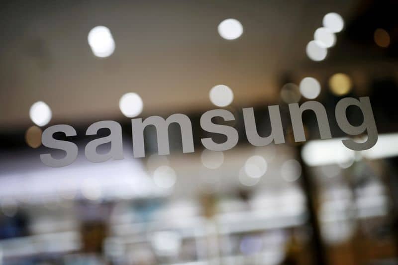 Операционная прибыль Samsung Electronics выросла на 26% в 4 кв От Reuters