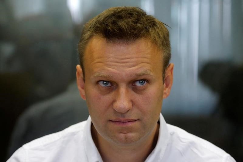 Суд отправил пресс-секретаря Навального под домашний арест до 23 марта От Reuters