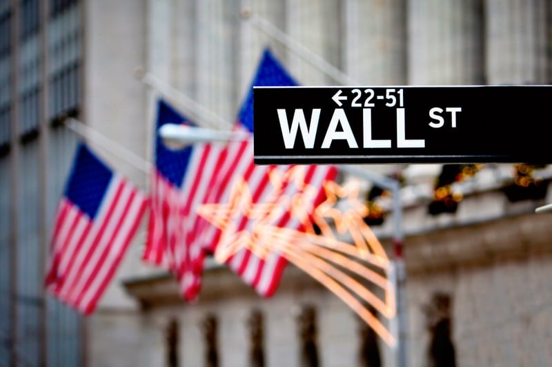 Уолл-стрит отыгрывает потери прошлой недели От Investing.com