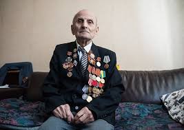 В Москве умер ветеран, которому не дали квартиру из-за «лишних сантиметров» в его однушке