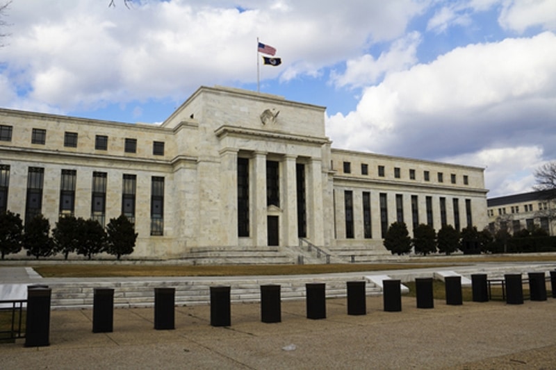 Акции банков США падают после решения ФРС ужесточить требование к капиталу От Investing.com