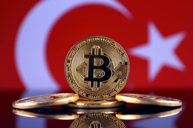 Цена биткоина в Турции поднималась до $100 000 