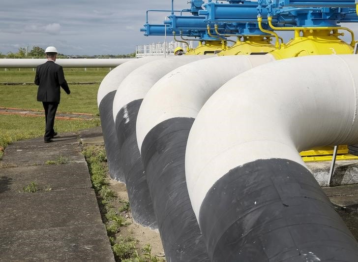 Газпром забронировал на апрель допмощности для транзита через Украину в 14,2 млн куб м/cут От Reuters