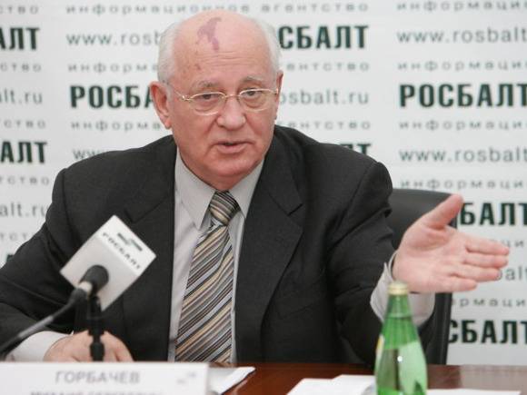 Горбачев — без вины виноватый