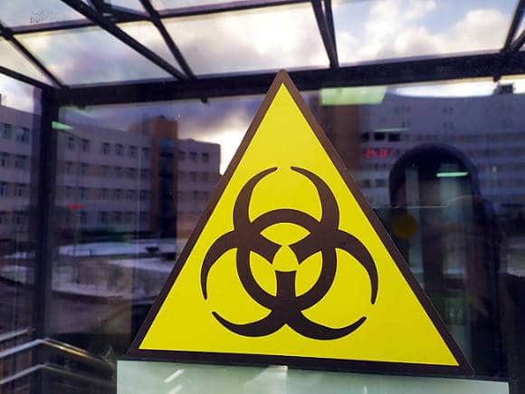 Преднамеренная атака на медиков: в Нидерландах у центра по коронавирусу прогремел взрыв
