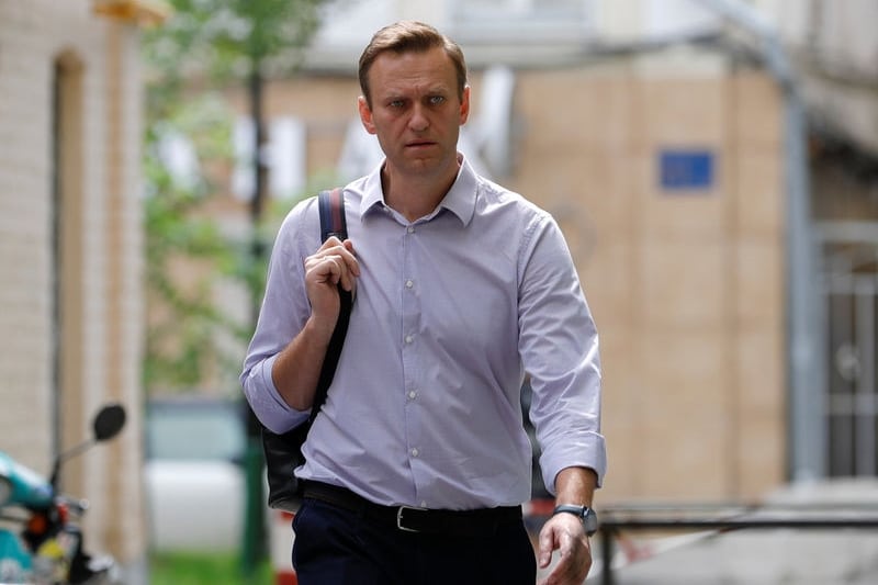 Соратники Навального сообщили о его проблемах со здоровьем в колонии От Reuters