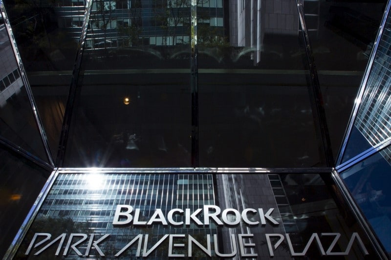 Активы под управлением BlackRock достигли рекордных $9 трлн От Investing.com