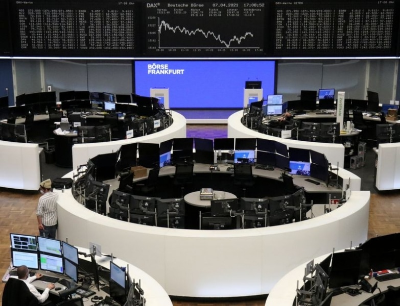 Европейские акции обновили рекордные максимумы, в лидерах - горнорудный сектор От Reuters