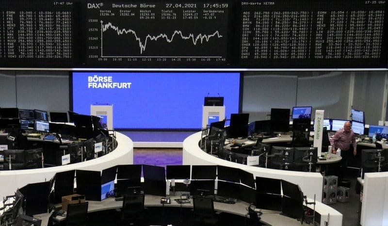 Европейские акции в минусе на фоне осторожности перед решением ФРС От Reuters