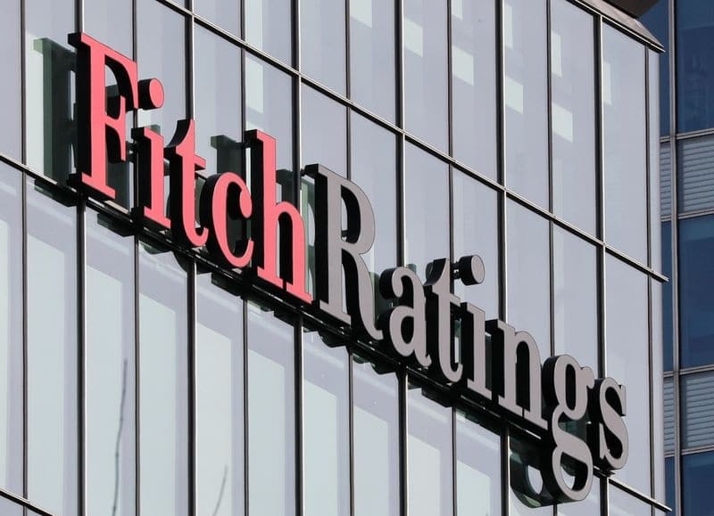 Fitch: рейтинг России устойчив к новым санкциям США От Reuters