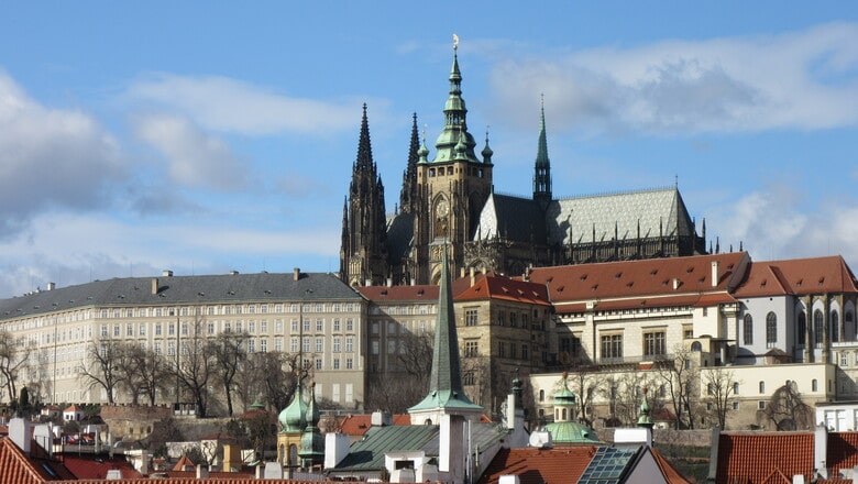 Из Чехии вышлют еще 60 сотрудников российского посольства