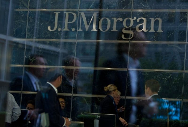 JPMorgan сожалеет о своей роли в создании футбольной Суперлиги От Reuters