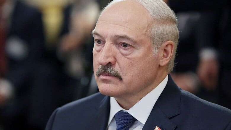 Лукашенко подготовил документ о передаче власти Совбезу