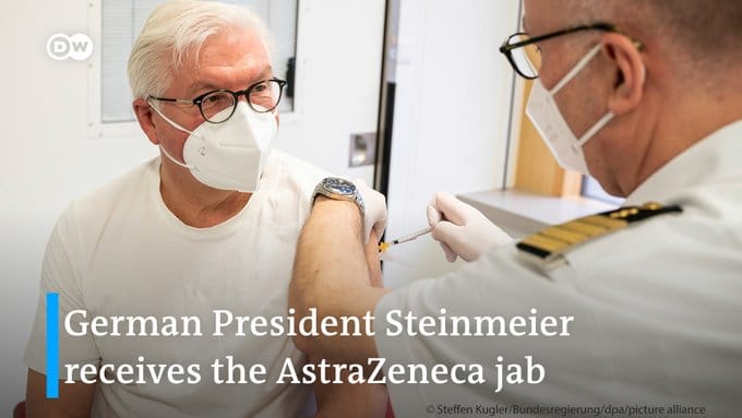 Нечего скрывать: президент Германии привился от коронавируса и сфотографировался