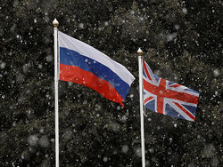 В британской разведке признали необходимость уважать Россию