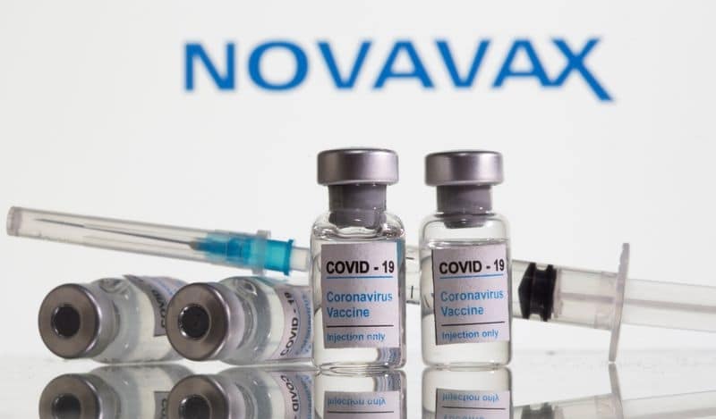 Акции Novavax падают на фоне задержки производства вакцины От Reuters